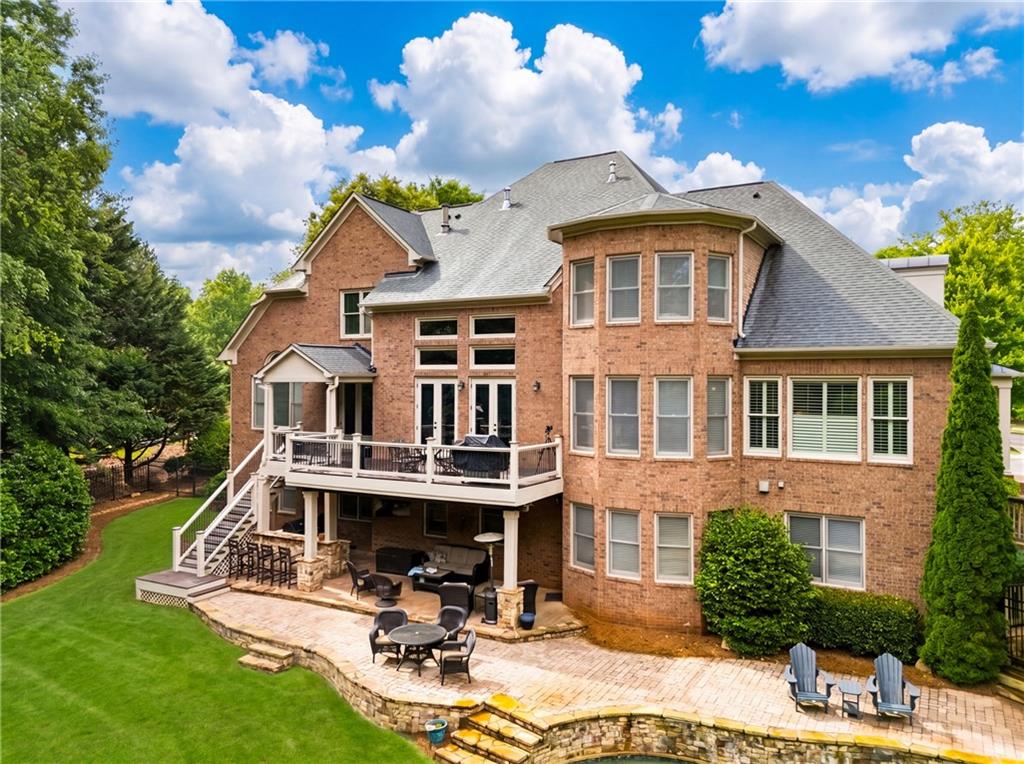 1032 Windsor Green Drive