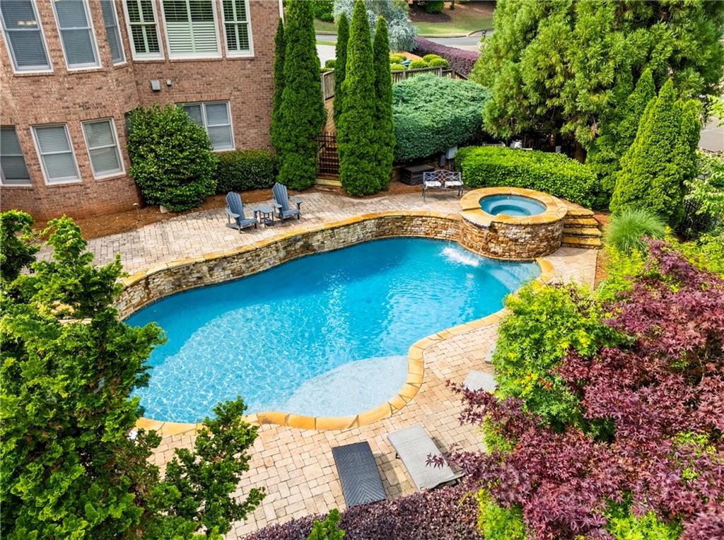 1032 Windsor Green Drive