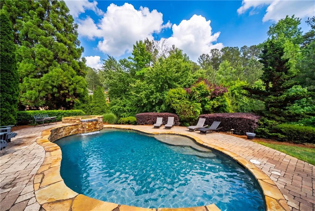 1032 Windsor Green Drive