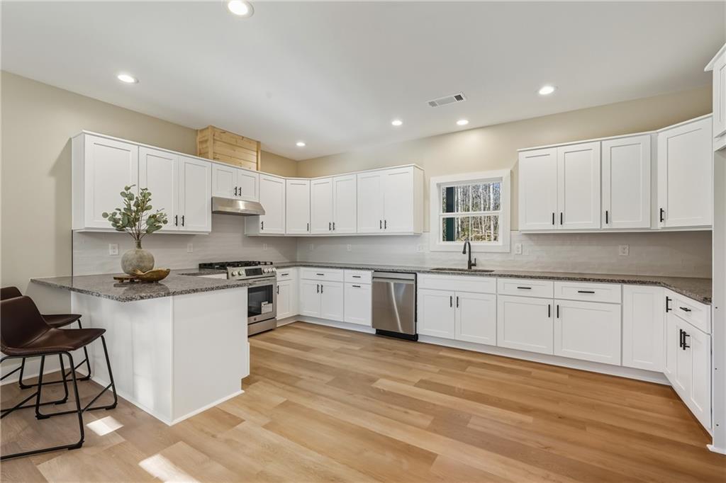 23 Echota Court