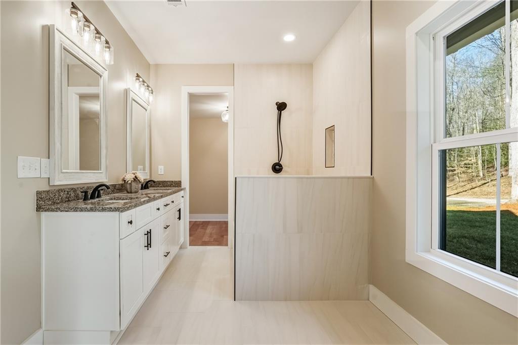 23 Echota Court