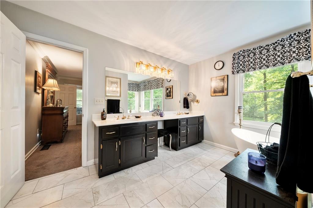 31 Fawn Lake Trail NE