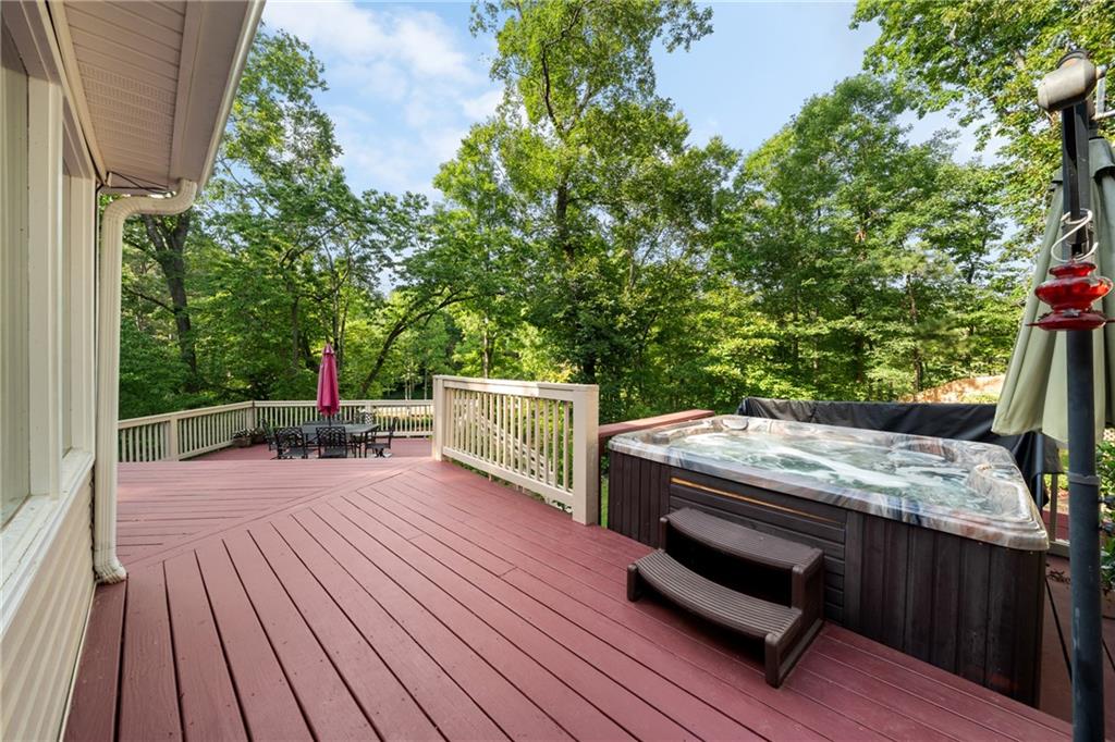 31 Fawn Lake Trail NE
