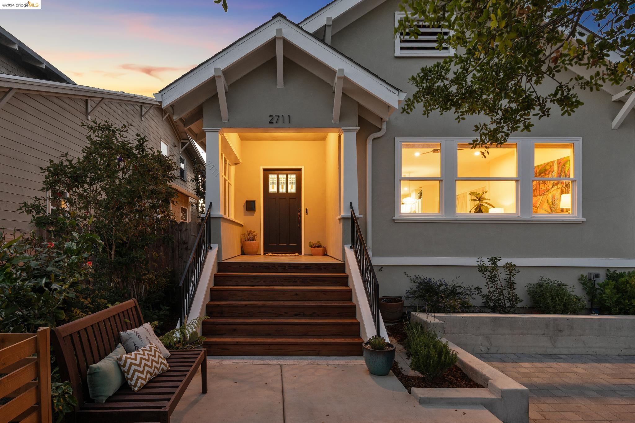 2711 12th Ave