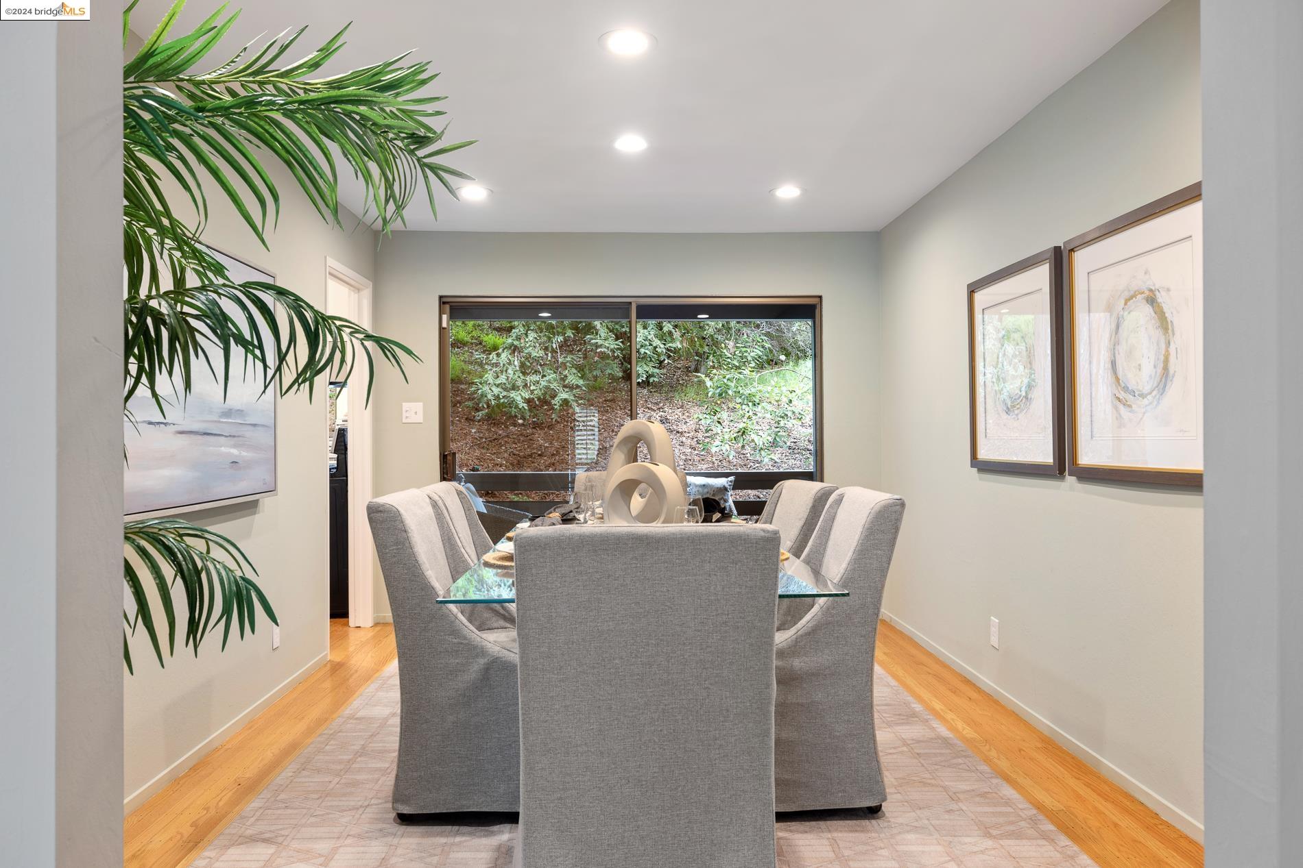 82 Clarewood Ln