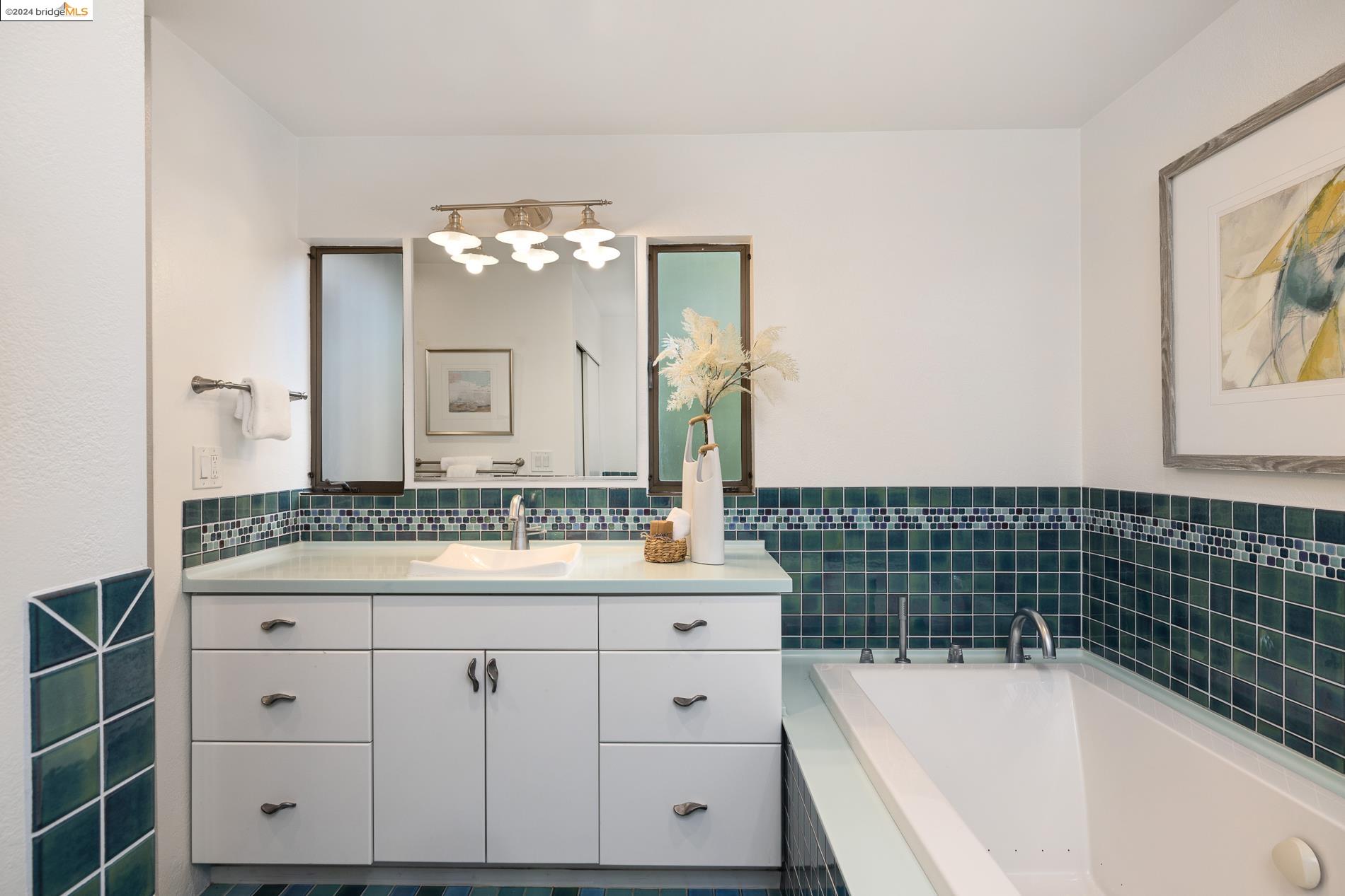 82 Clarewood Ln