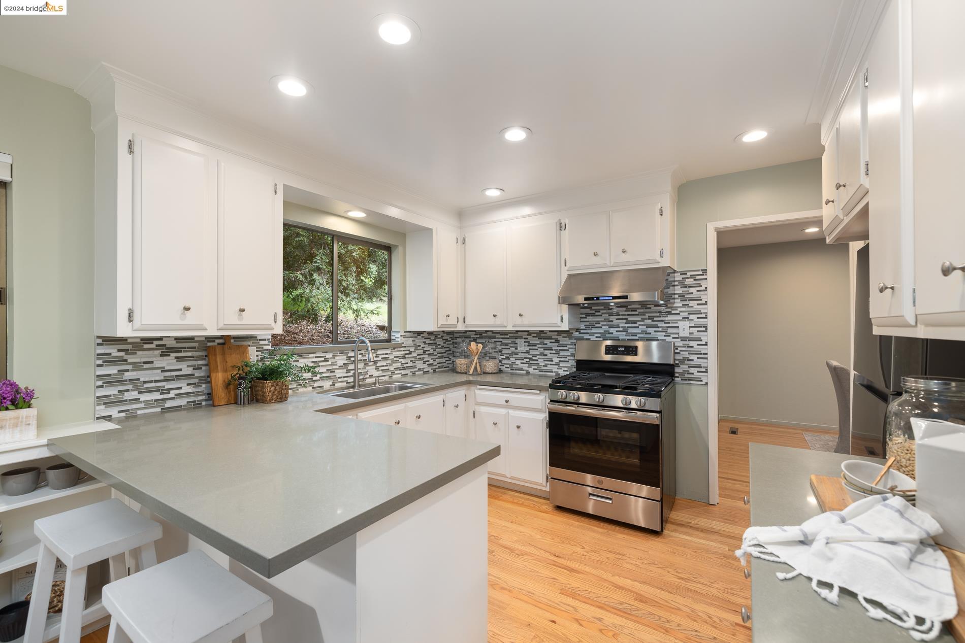 82 Clarewood Ln