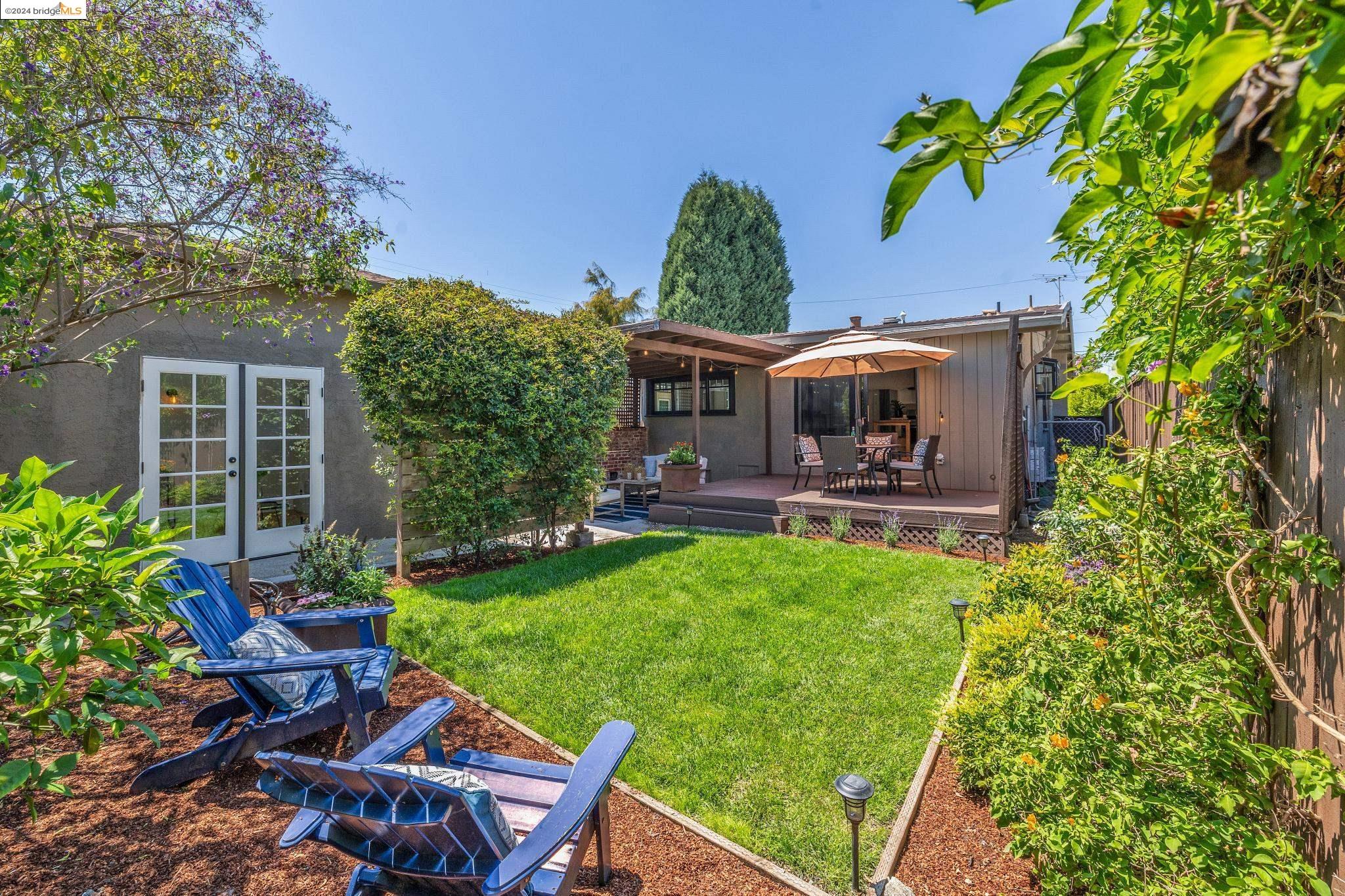 521 Victoria Ct