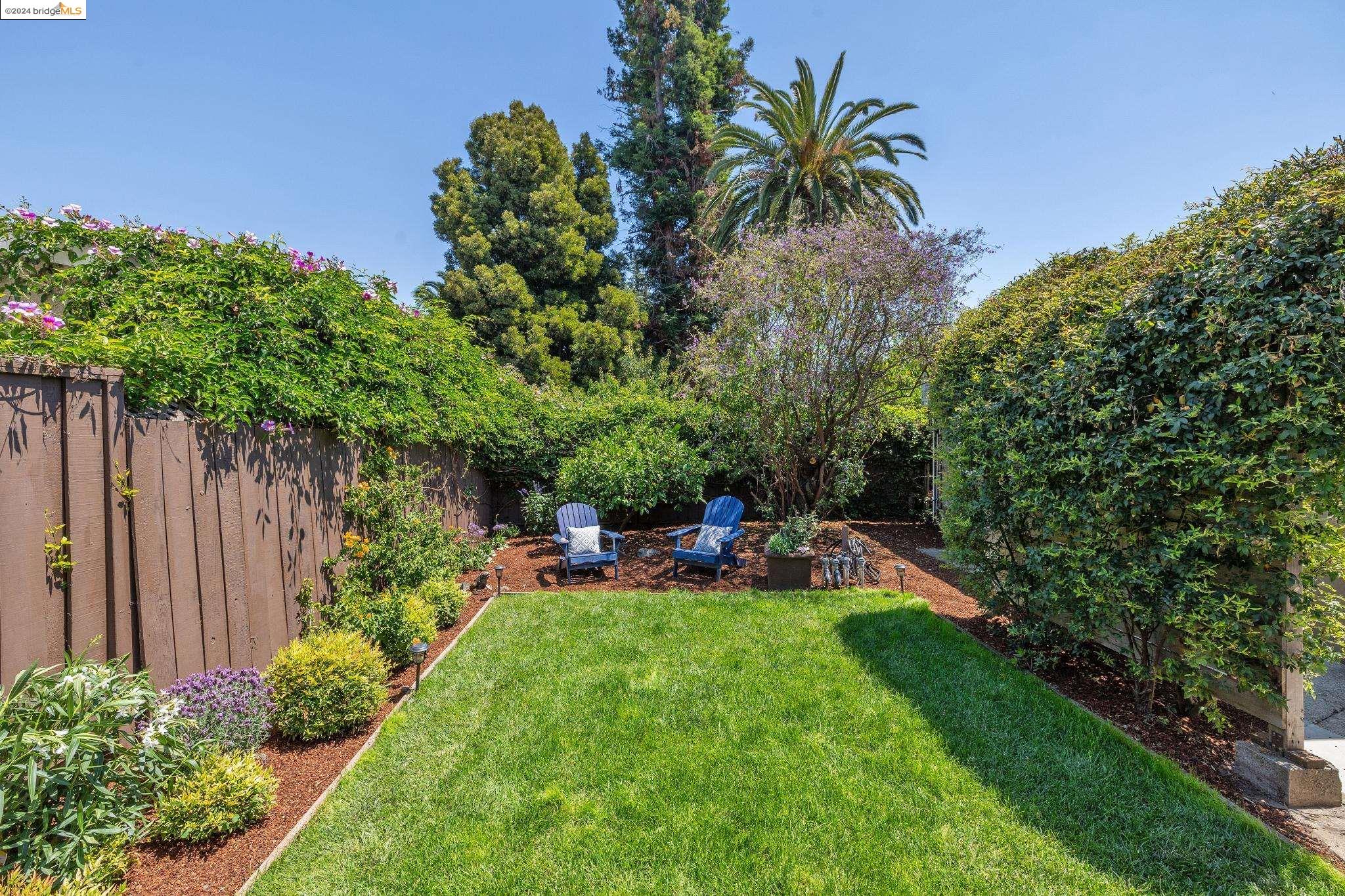 521 Victoria Ct