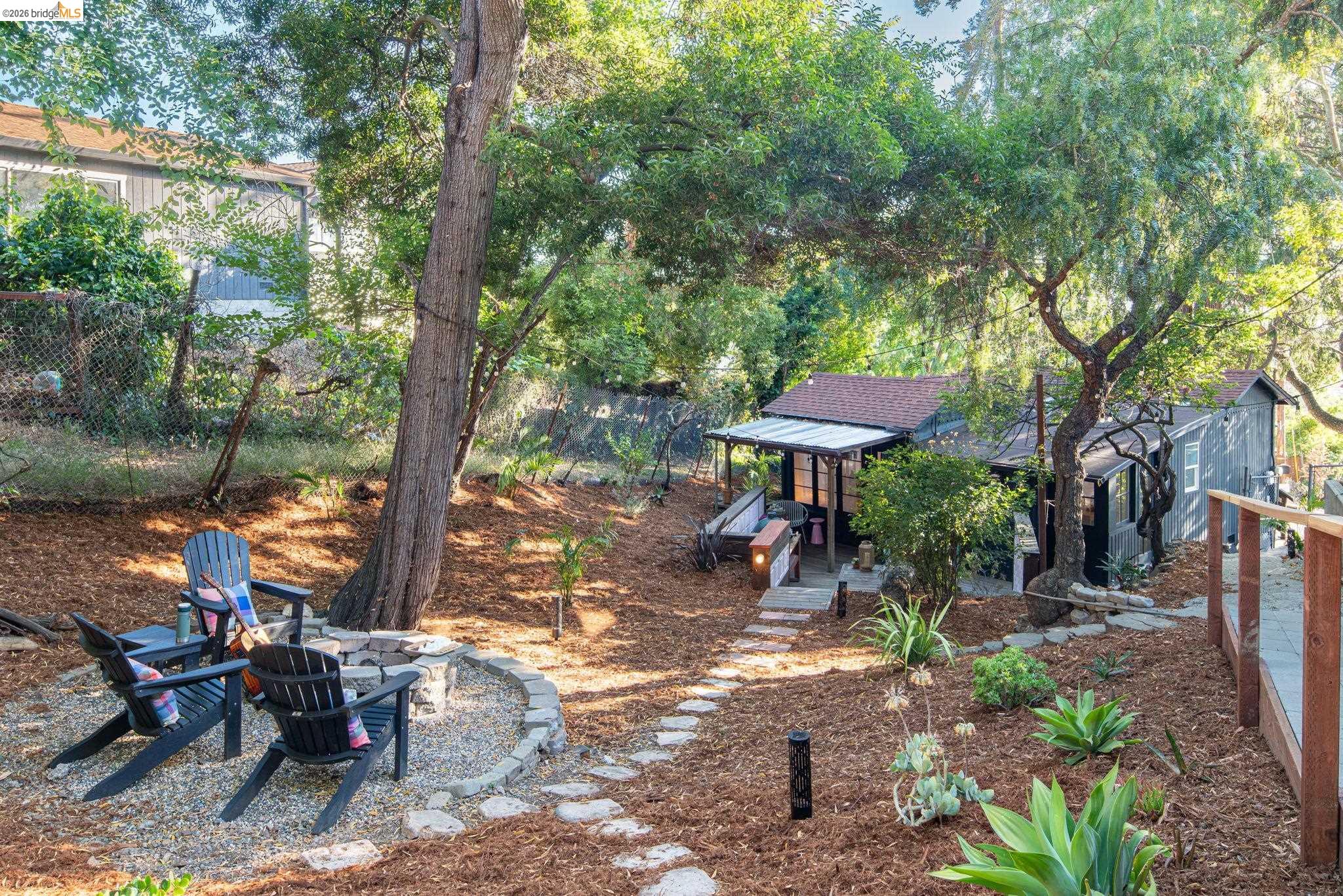 7848 Hillmont Dr