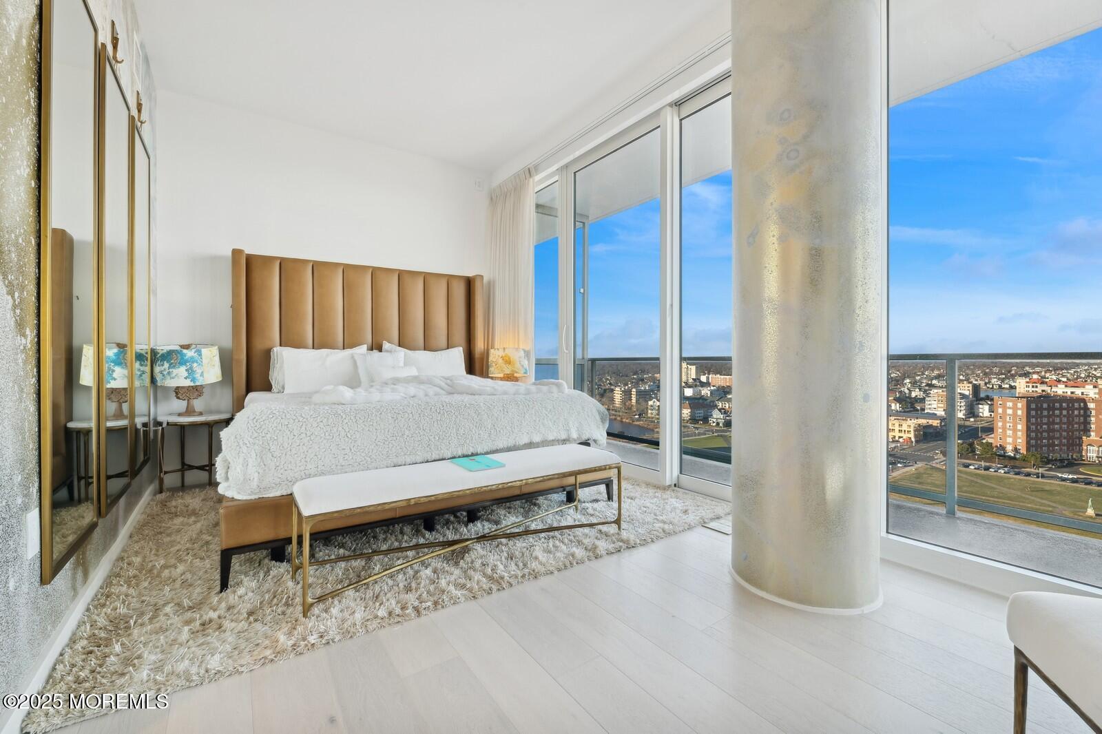 1101 NE Ocean Avenue, 1501