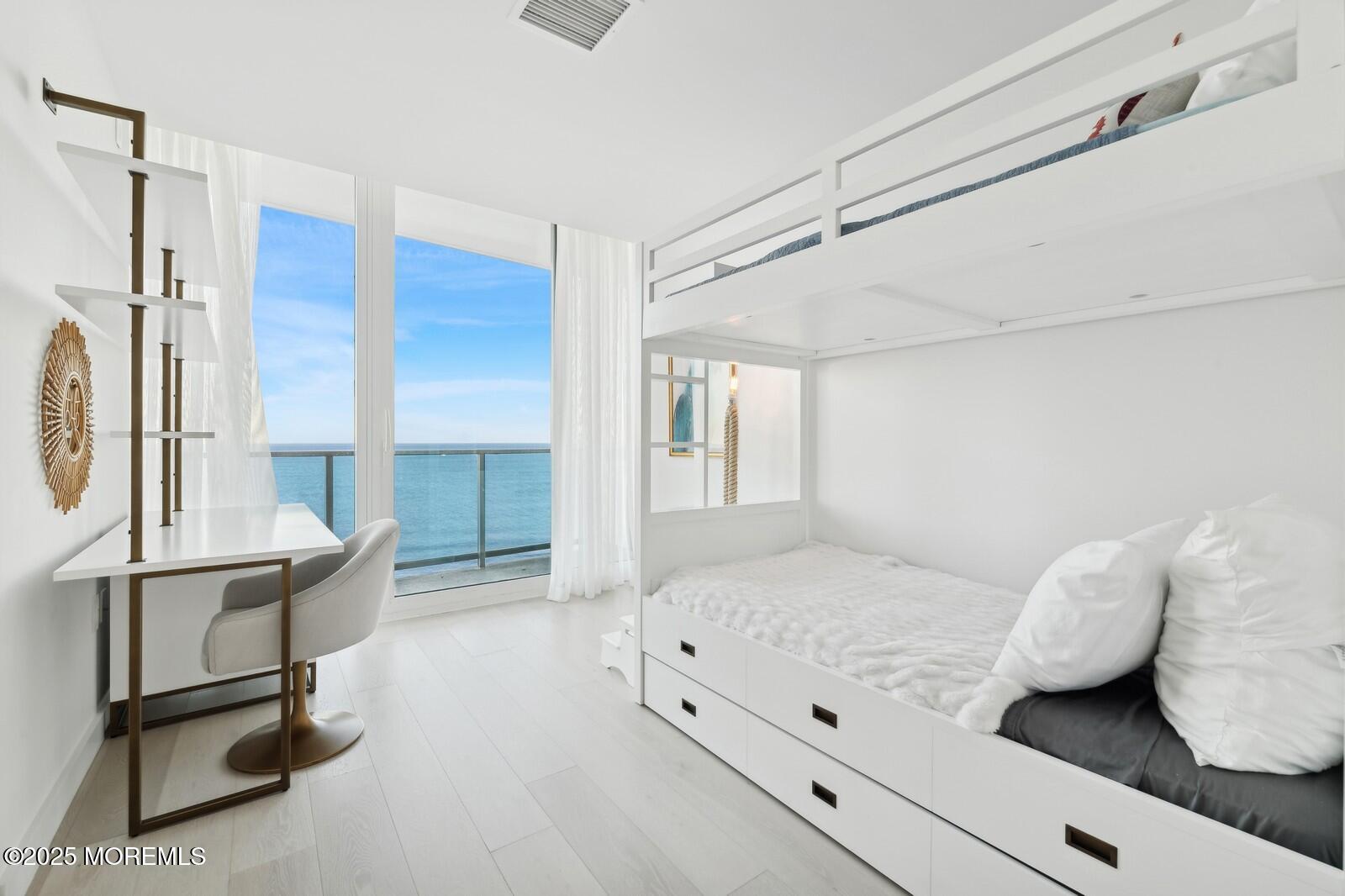 1101 NE Ocean Avenue, 1501
