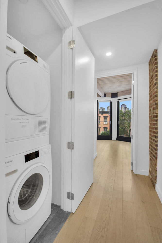 120 JAVA Street 4B