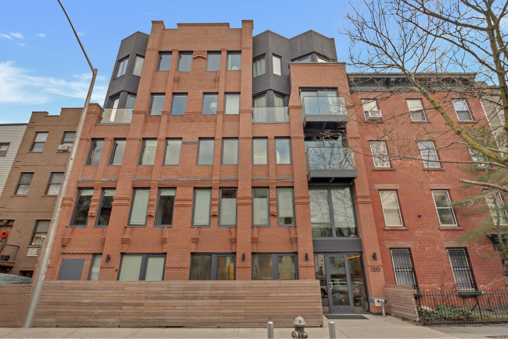 120 JAVA Street 4B