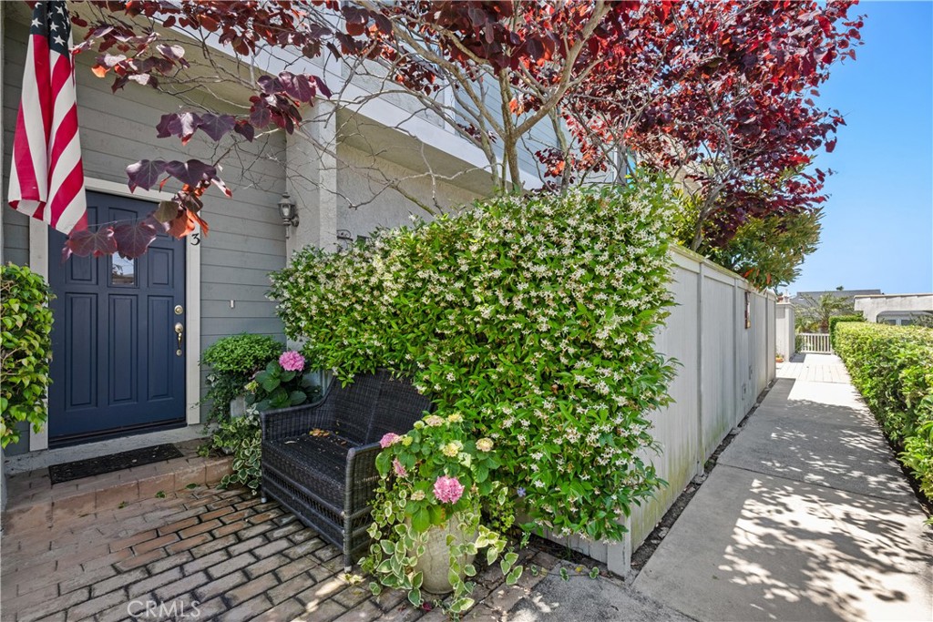 716 S Catalina Avenue 3