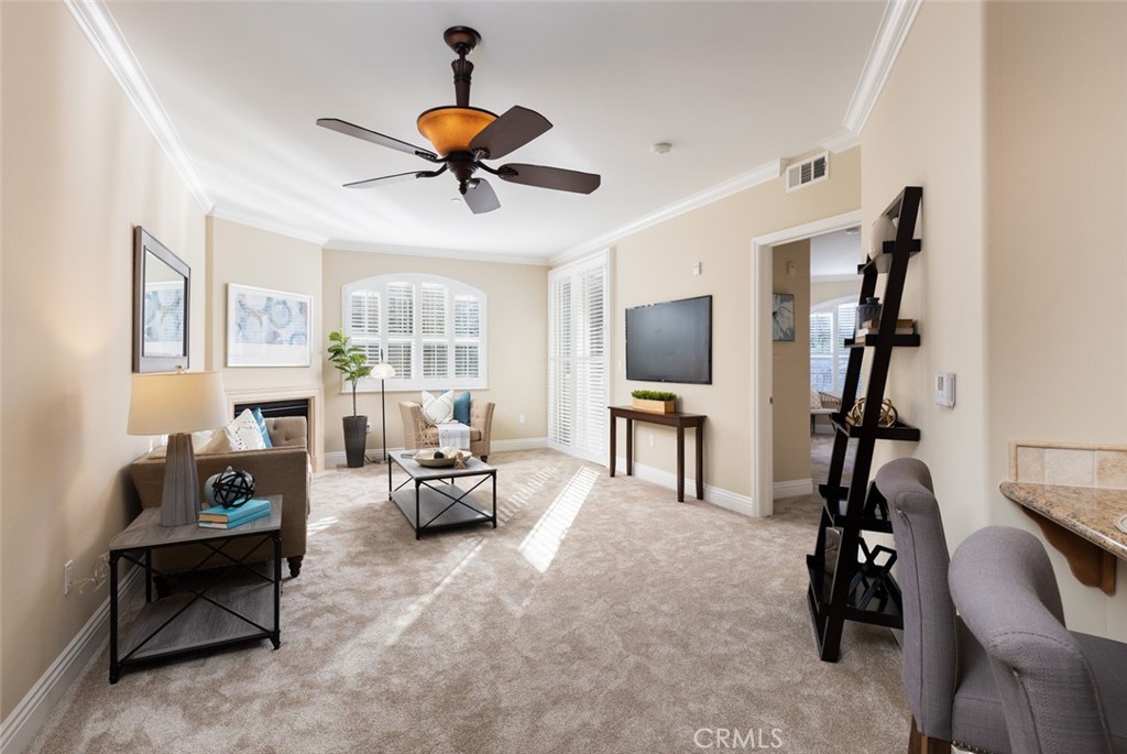 901 Deep Valley Drive 209