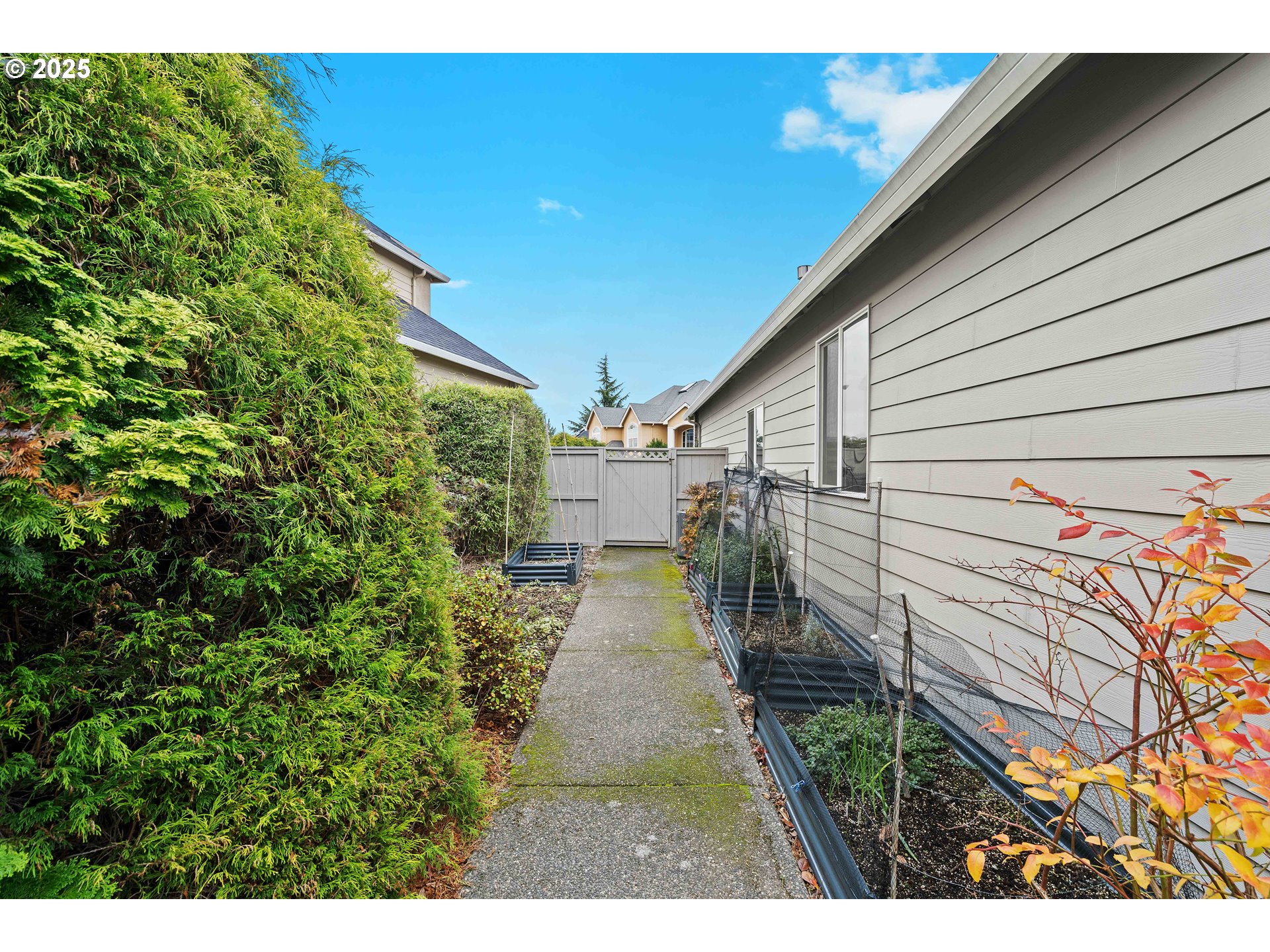 16442 SE HIGH MEADOW LOOP