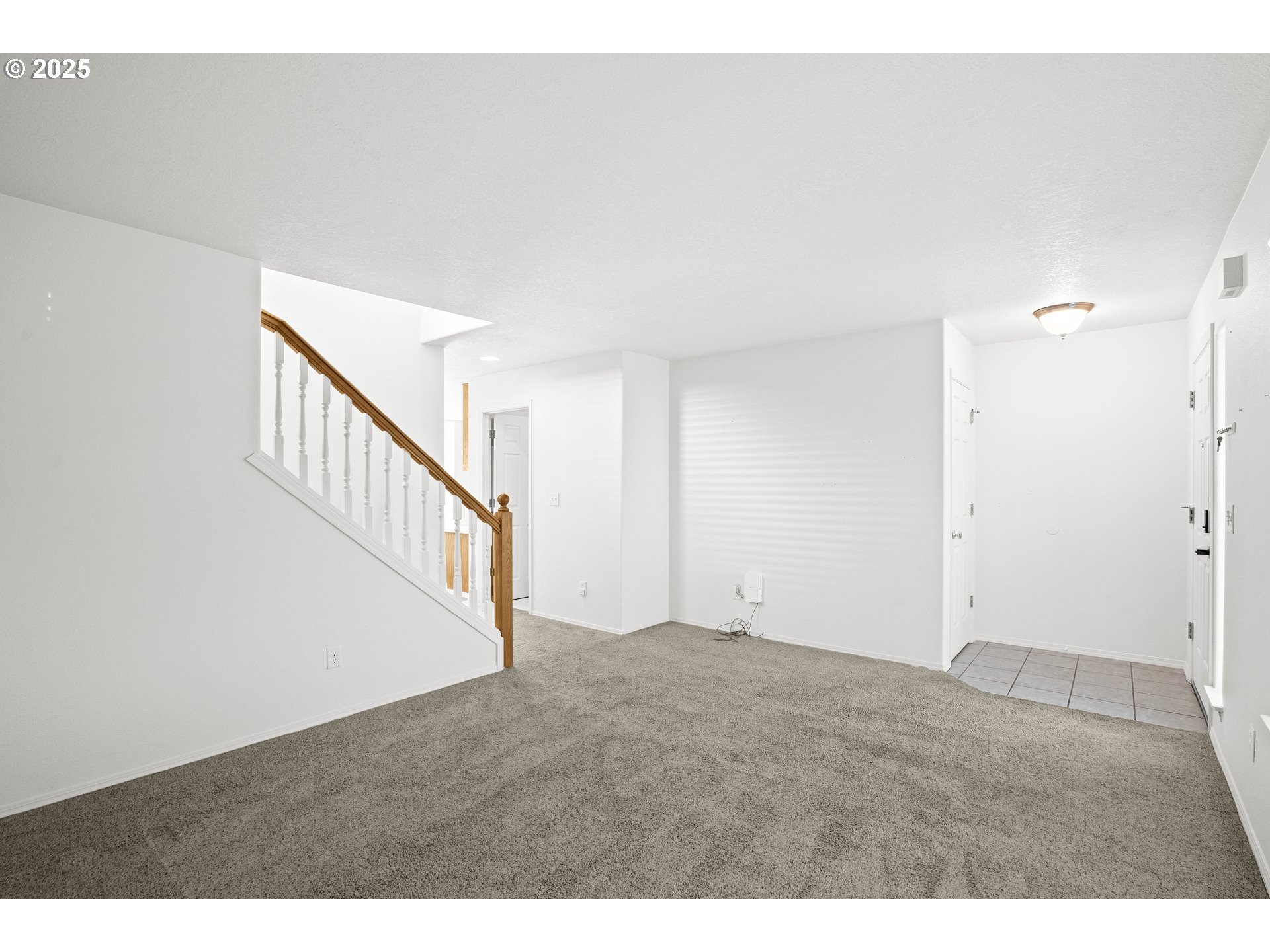 2136 NE 13TH AVE