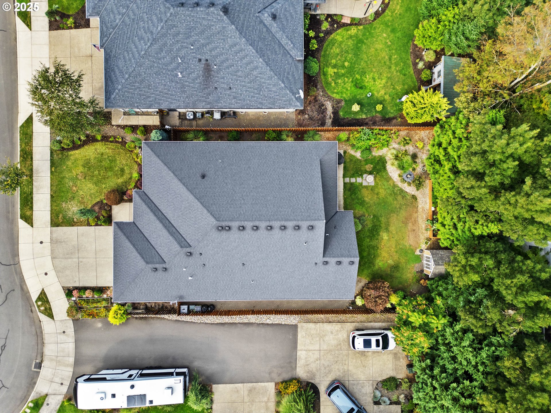 1258 NE 17TH AVE