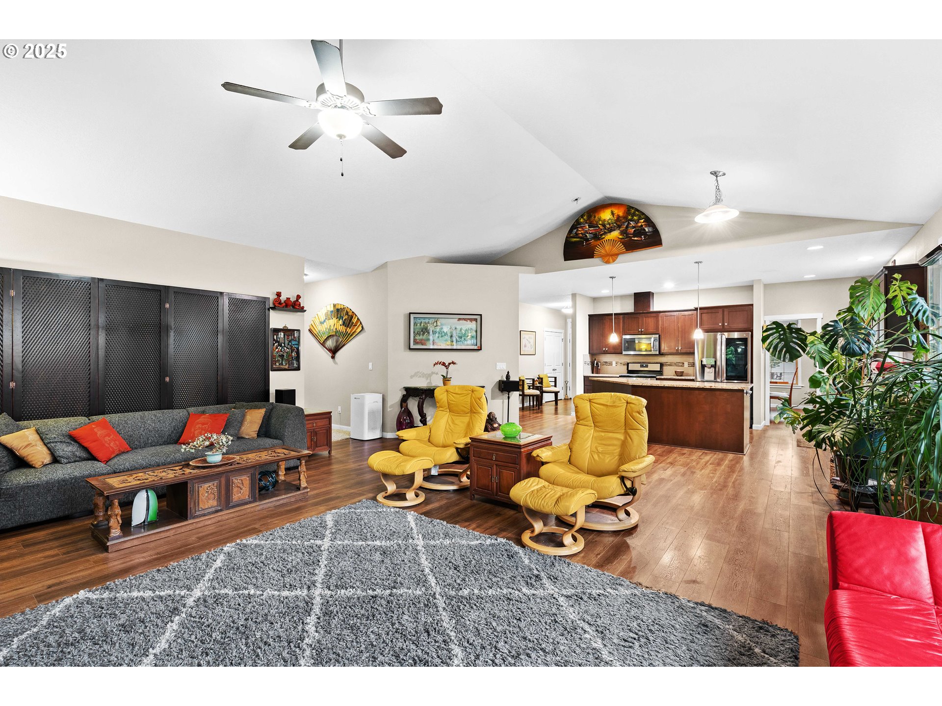 1258 NE 17TH AVE