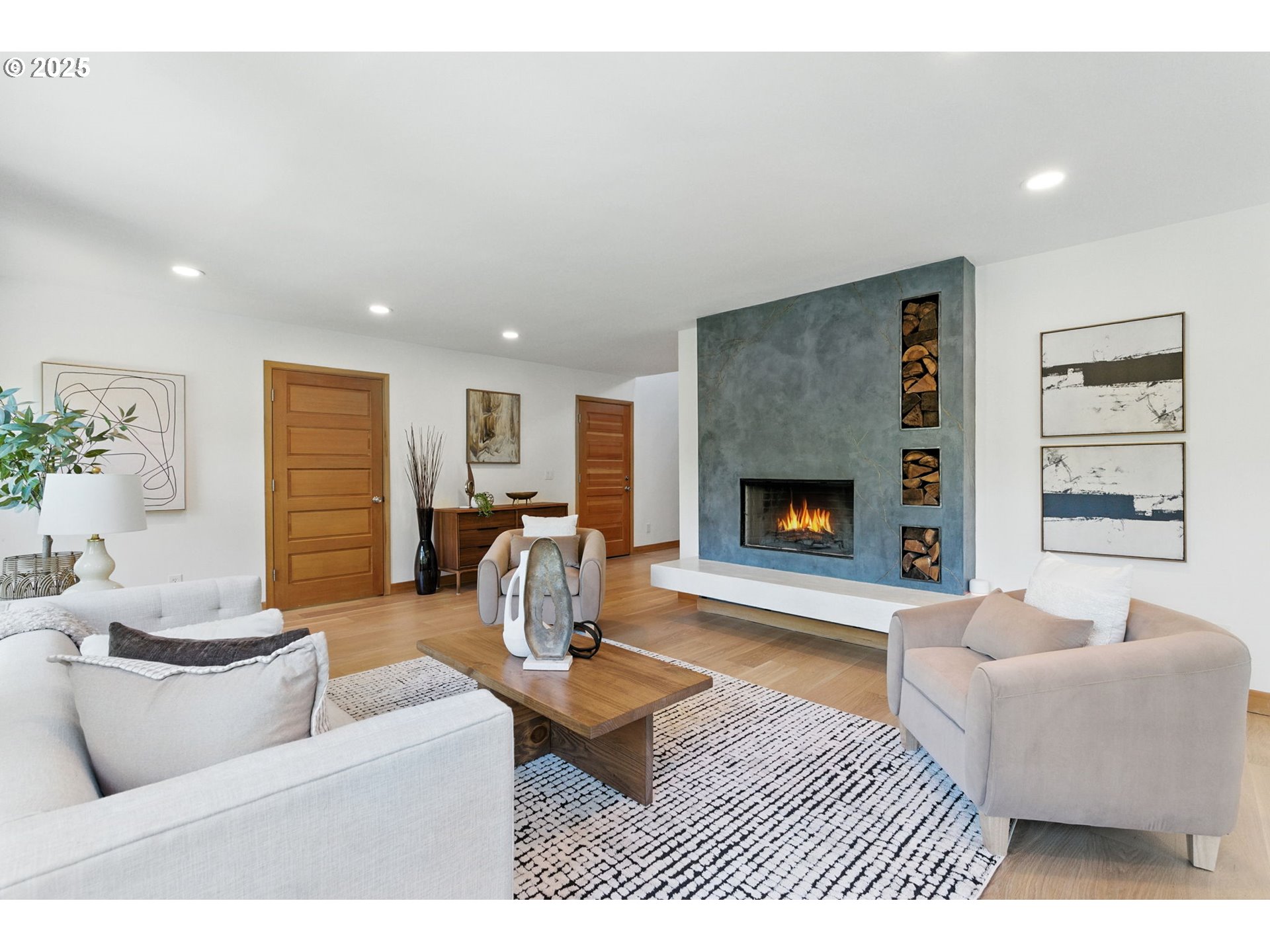 3035 SW FAIRVIEW BLVD