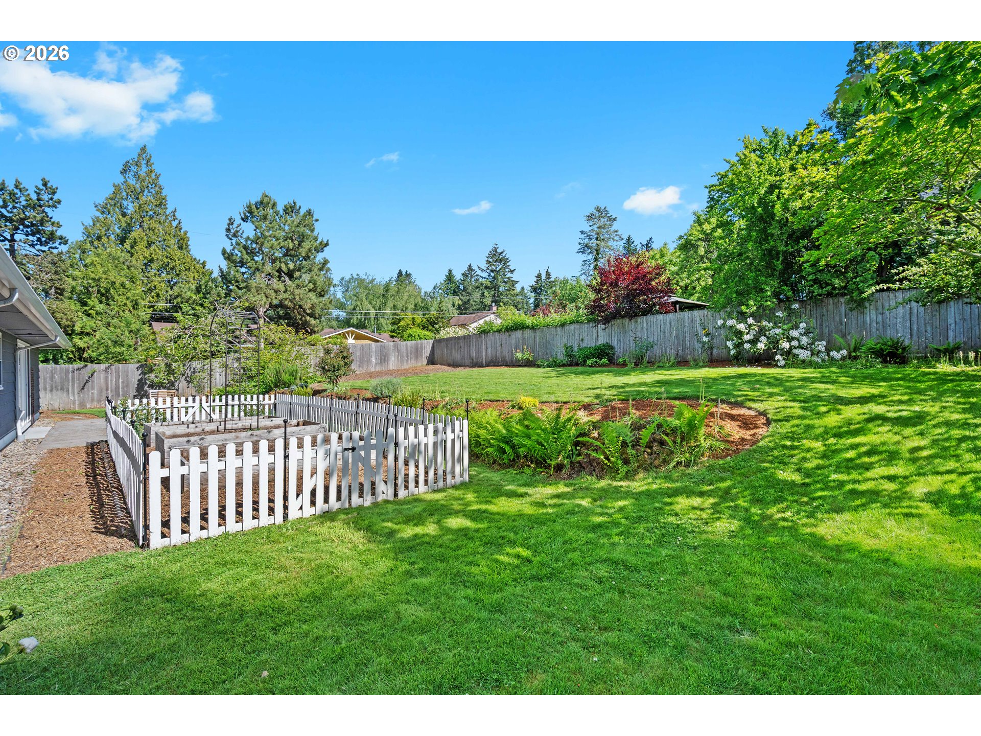 8850 SW RAMBLER LN