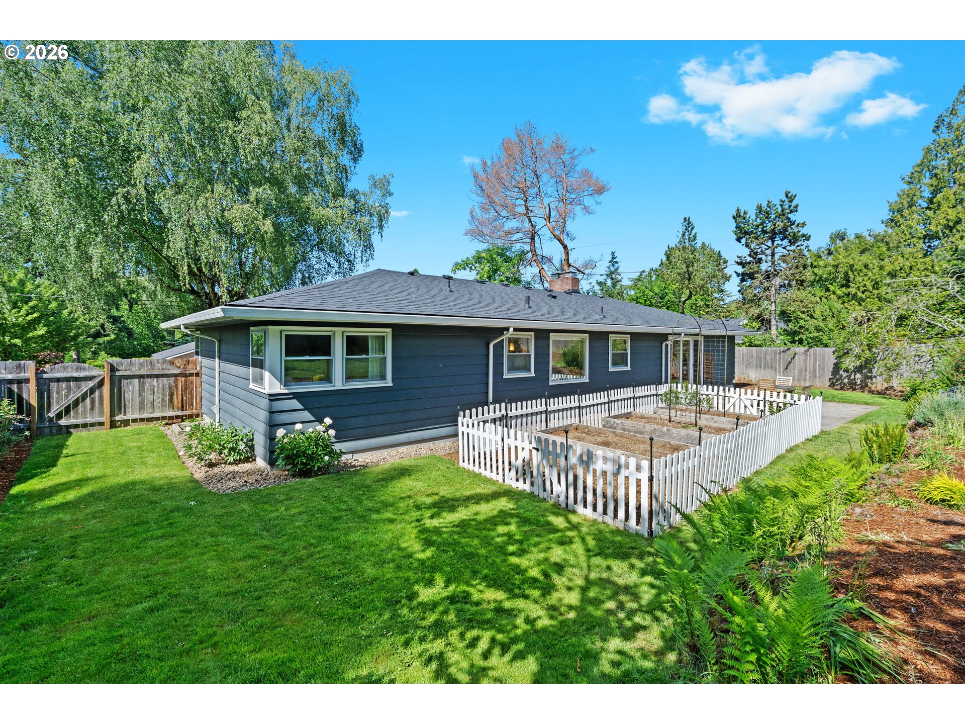 8850 SW RAMBLER LN