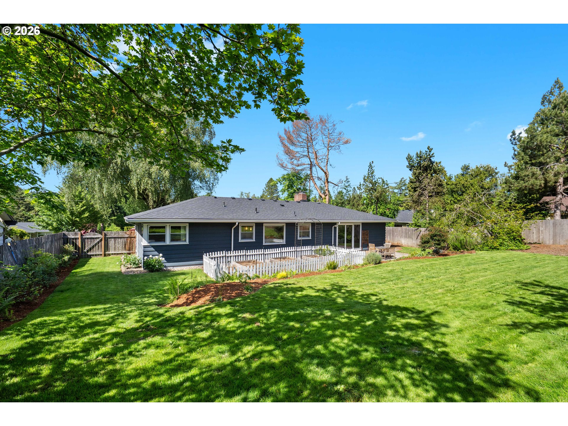 8850 SW RAMBLER LN