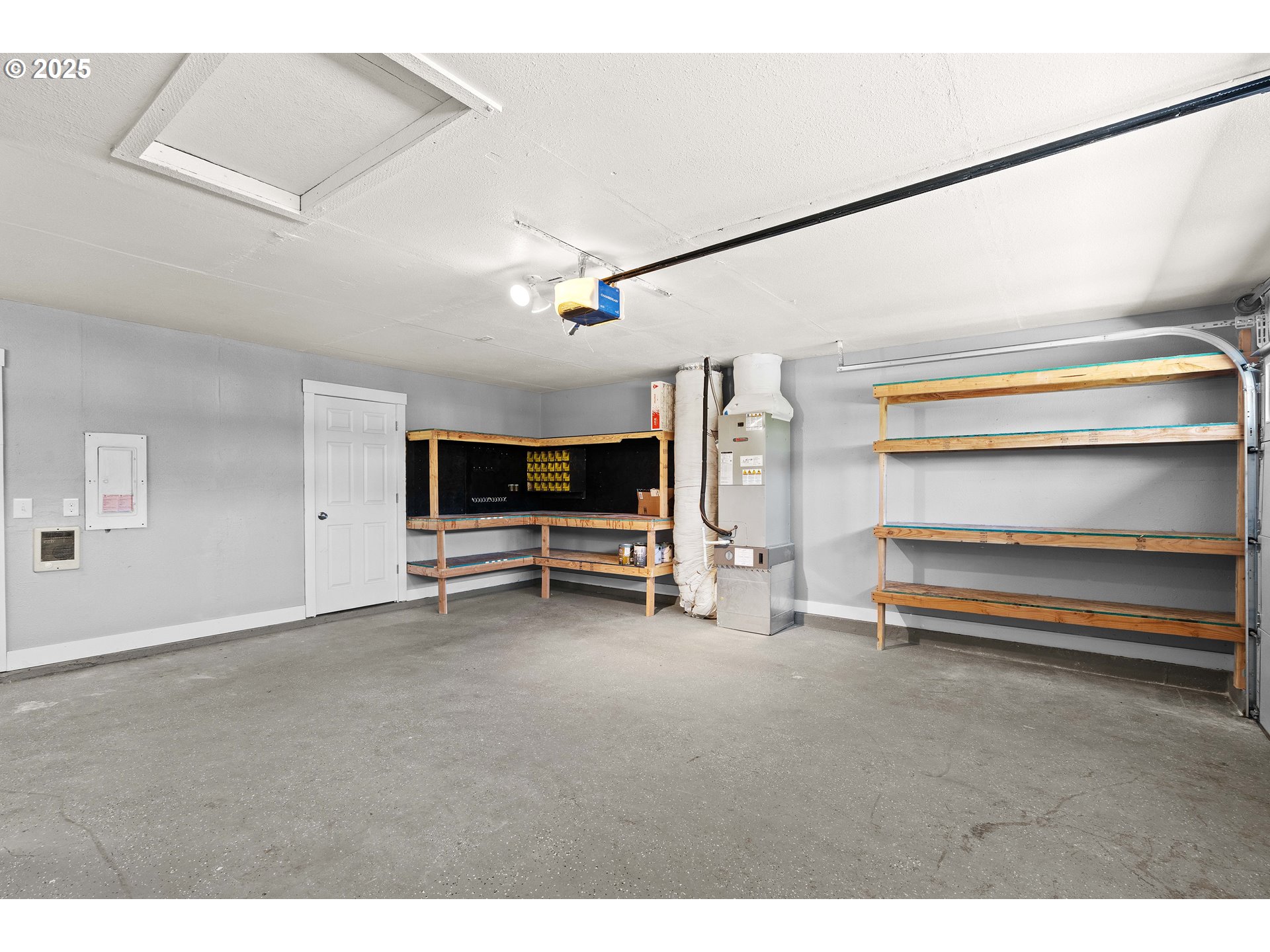 1401 NW 102ND ST