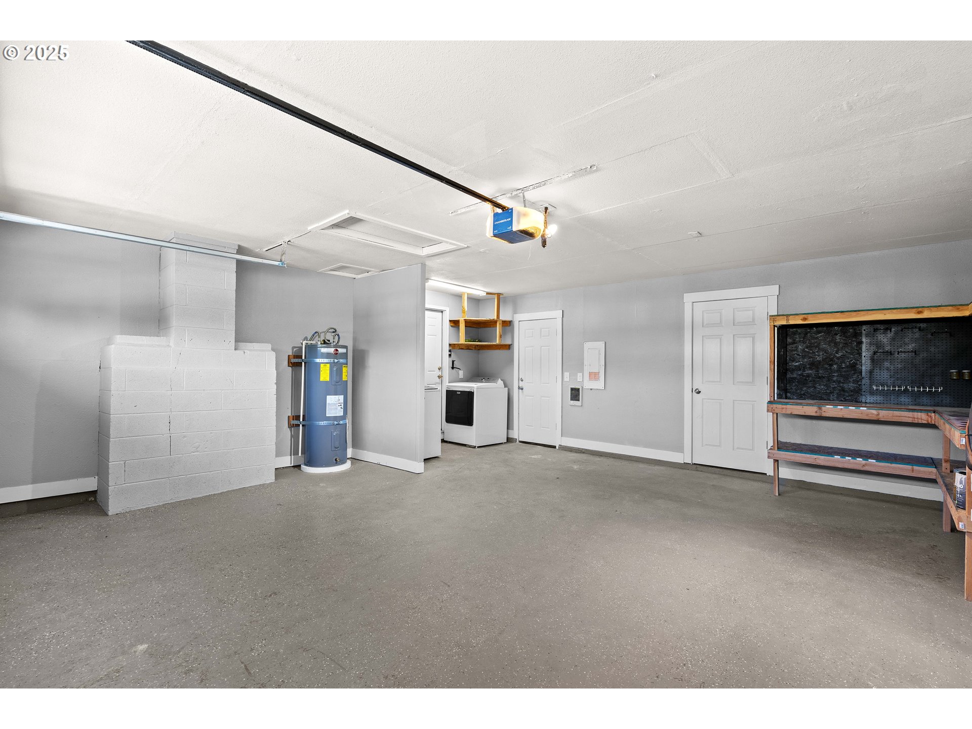 1401 NW 102ND ST