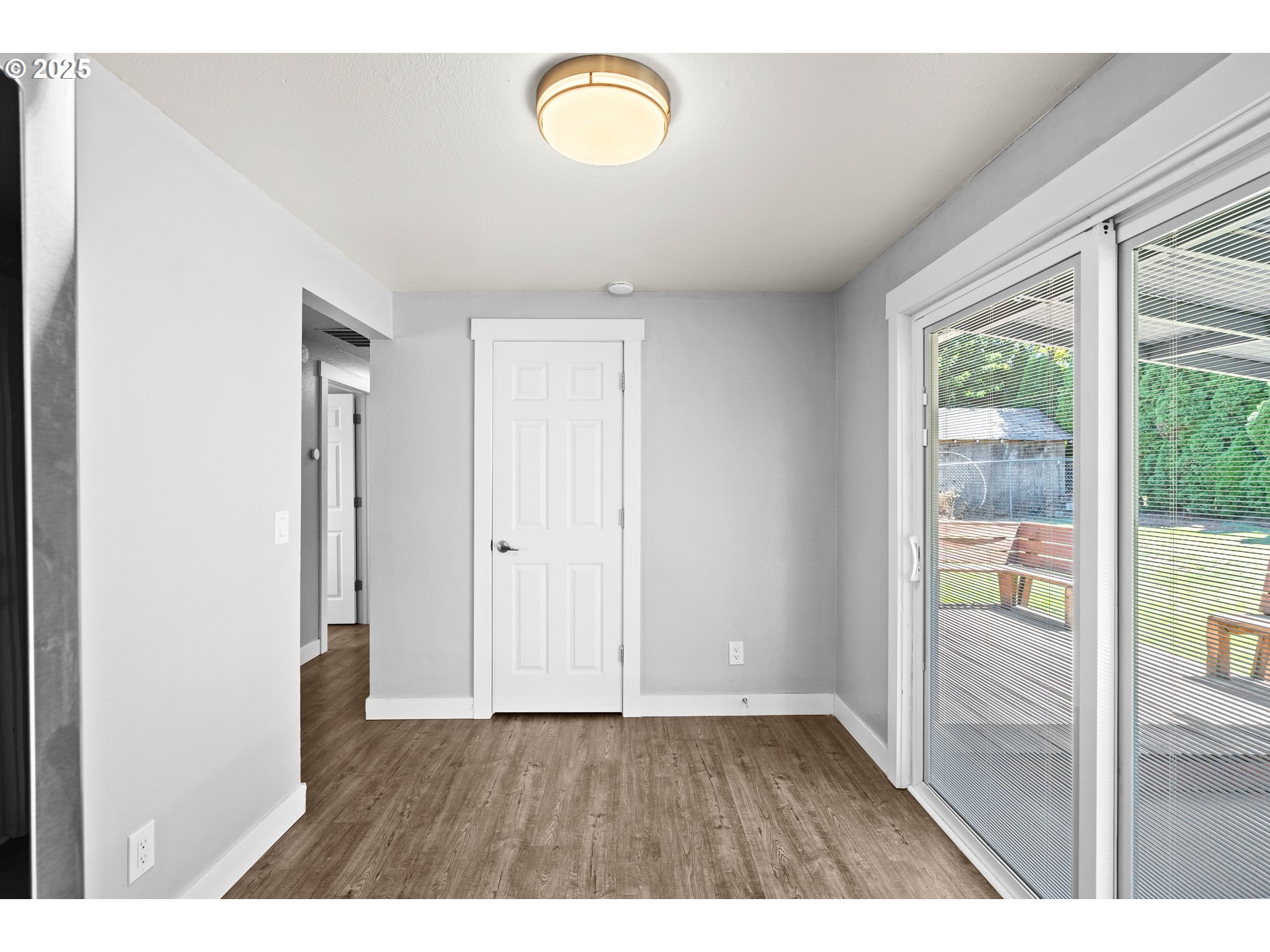 1401 NW 102ND ST