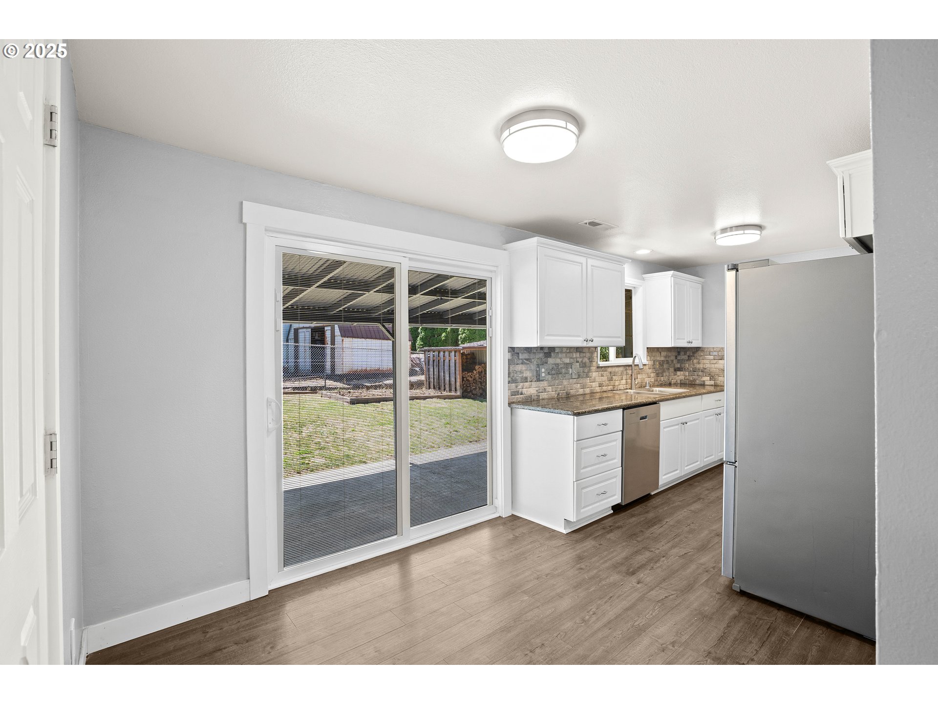 1401 NW 102ND ST