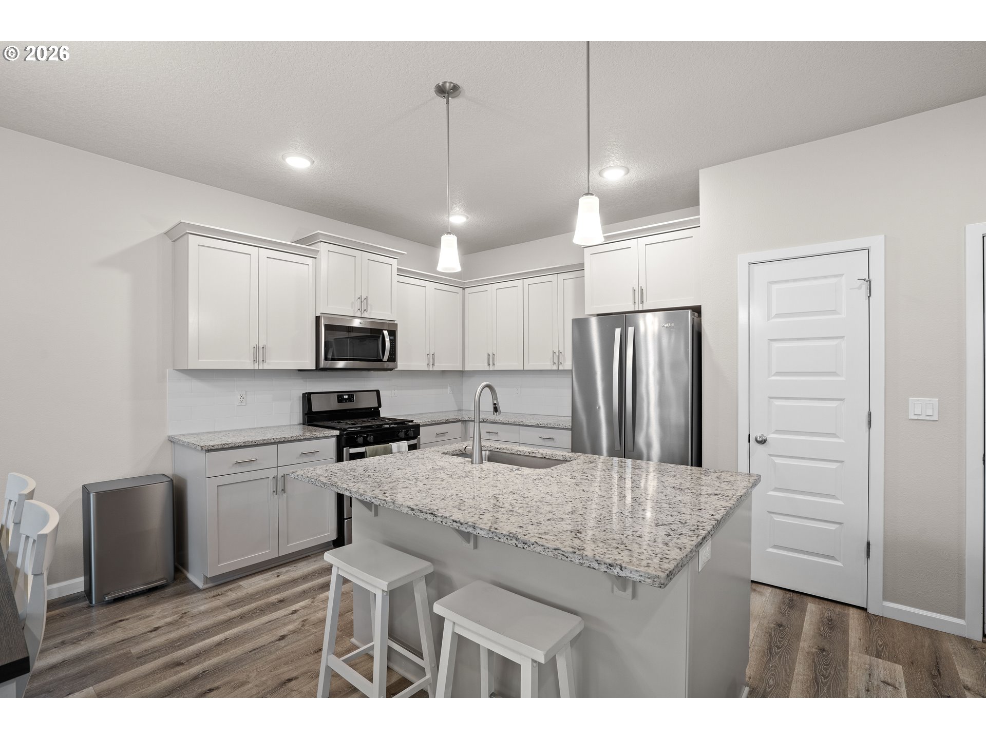 56 SHORE DR, St. Helens