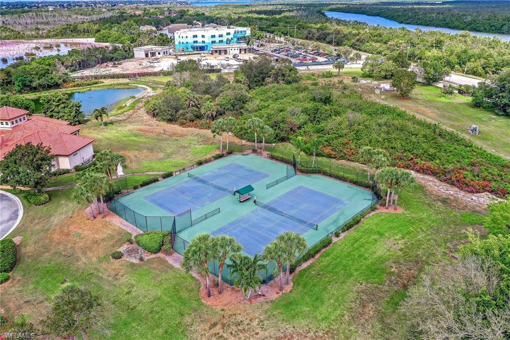 780 Whiskey Creek DR