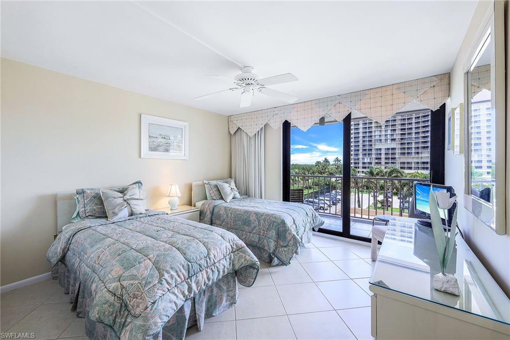 320 Seaview CT # 310