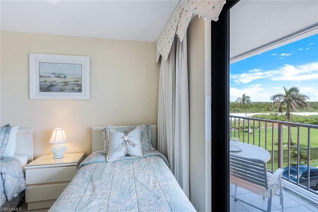 320 Seaview CT # 310