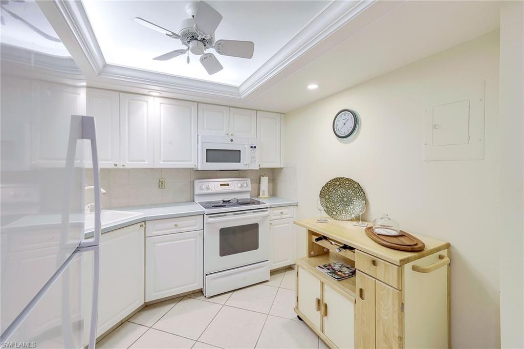 320 Seaview CT # 310