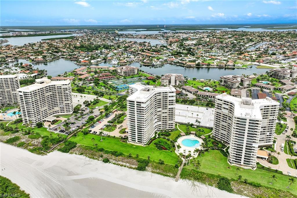 320 Seaview CT # 610