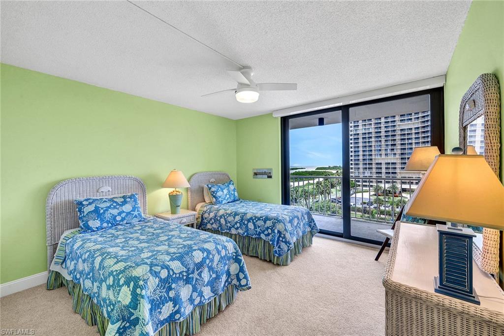 320 Seaview CT # 610