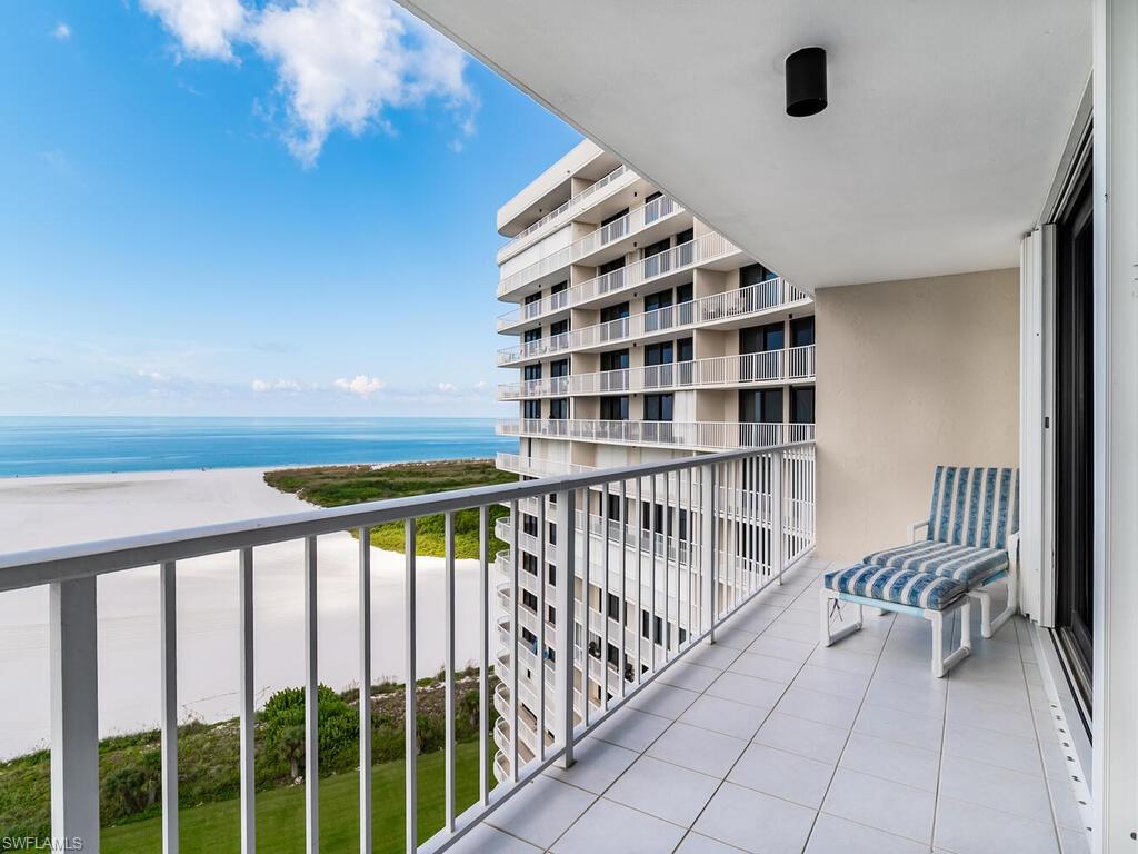 320 Seaview CT # 1506