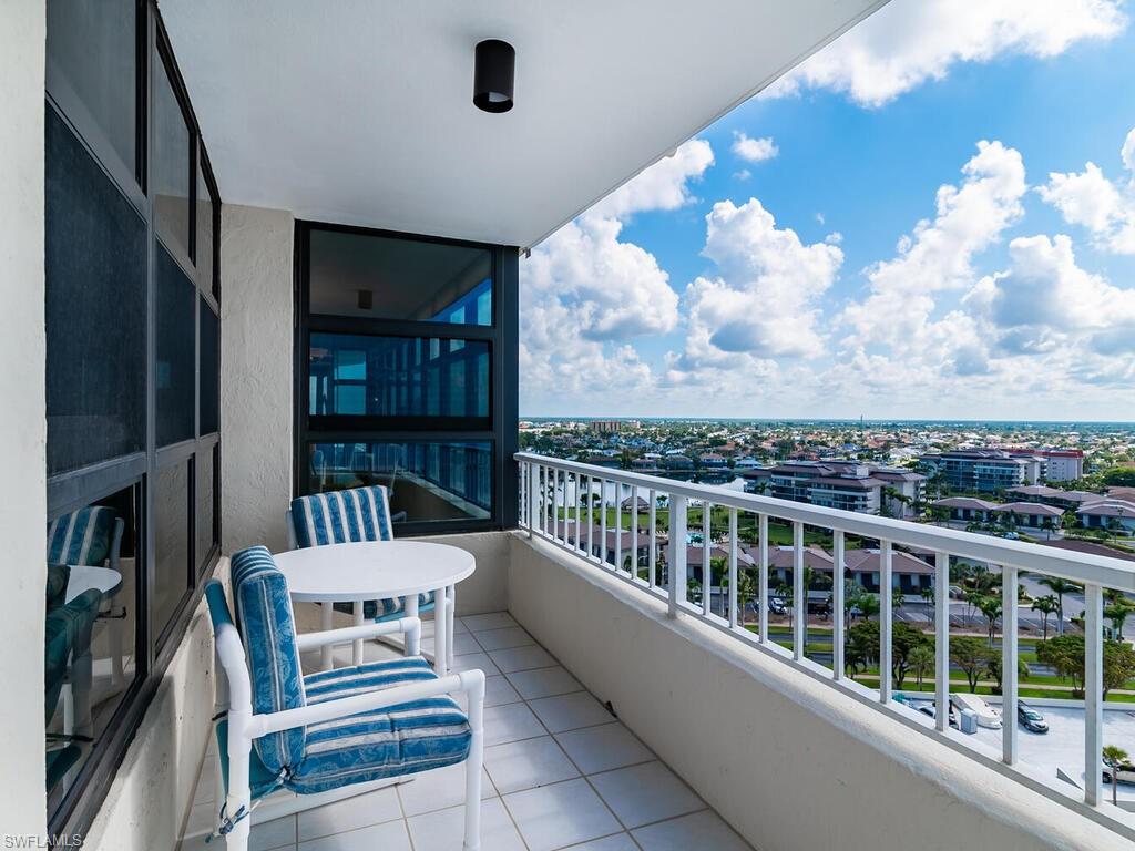 320 Seaview CT # 1506