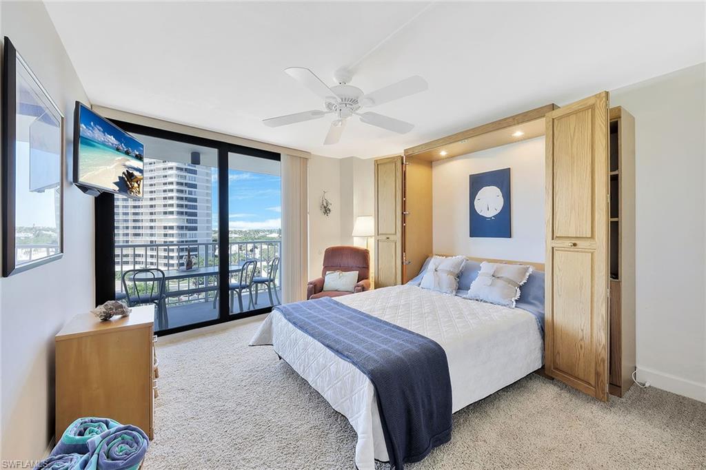 320 Seaview CT # 708