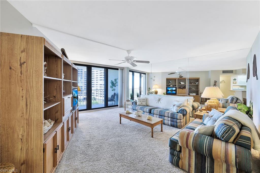 320 Seaview CT # 708