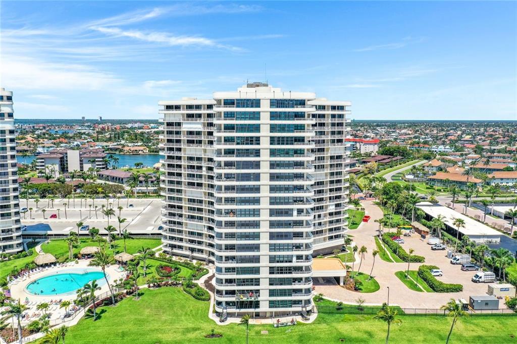 260 Seaview CT # 1207