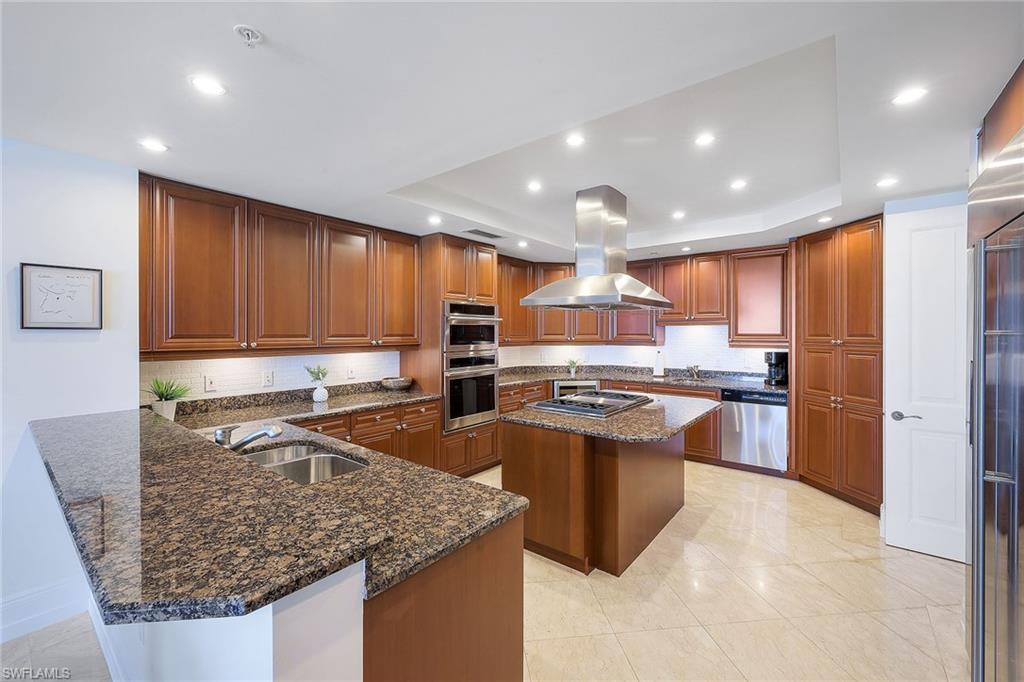 970 Cape Marco DR # 1807