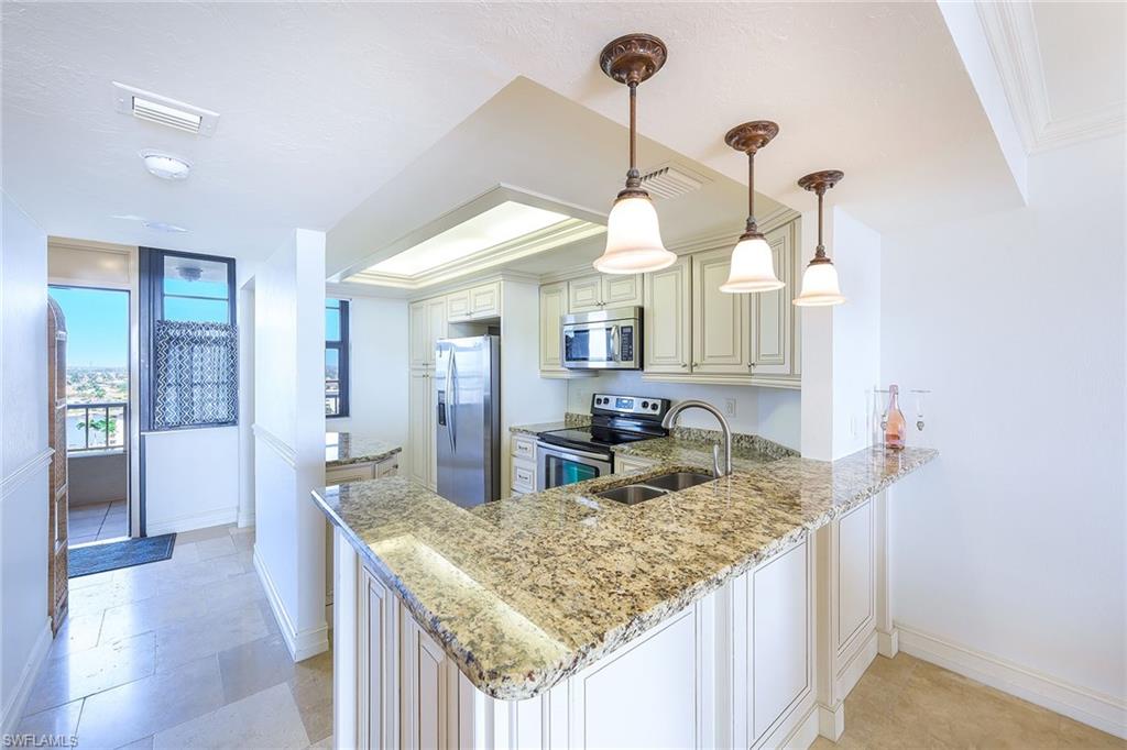 380 Seaview CT # 1501