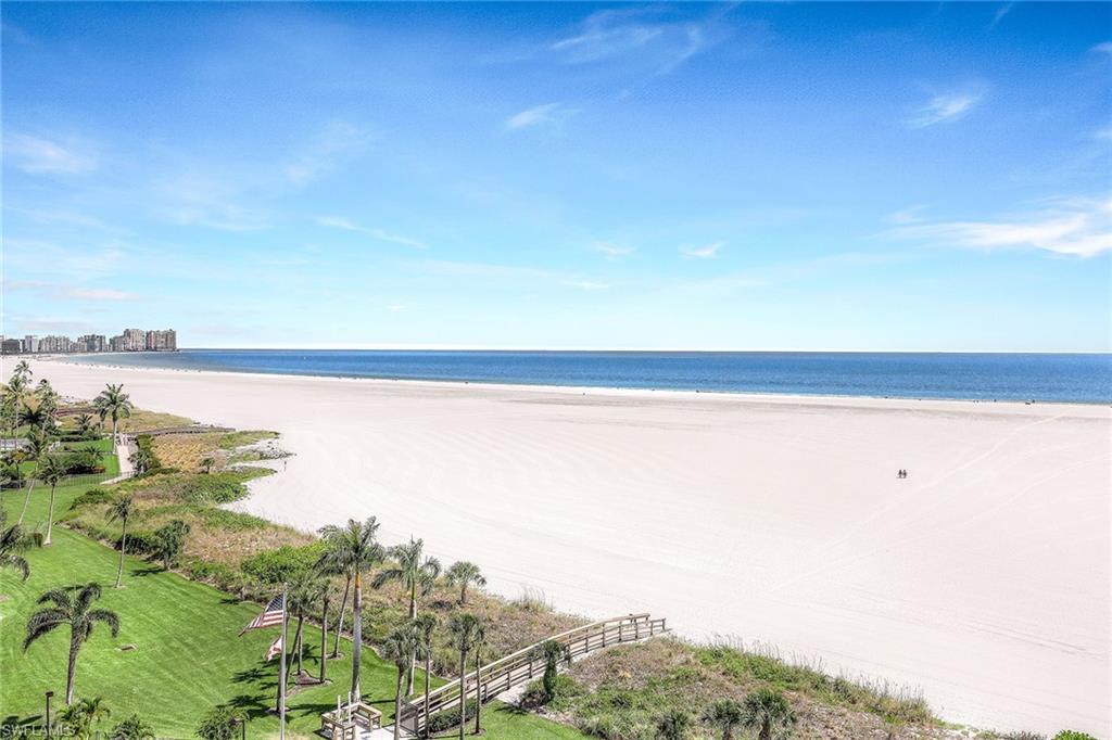 320 Seaview CT # 909 Unit: 2-909