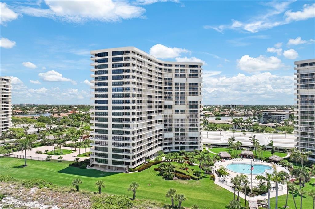 320 Seaview CT # 1801