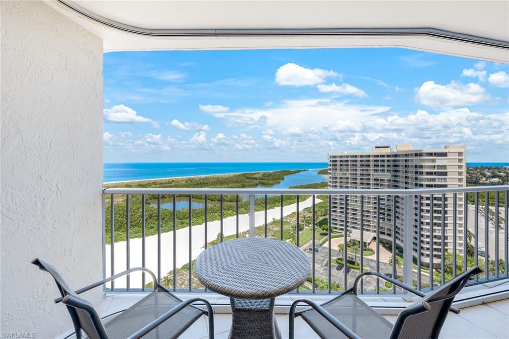 320 Seaview CT # 1801