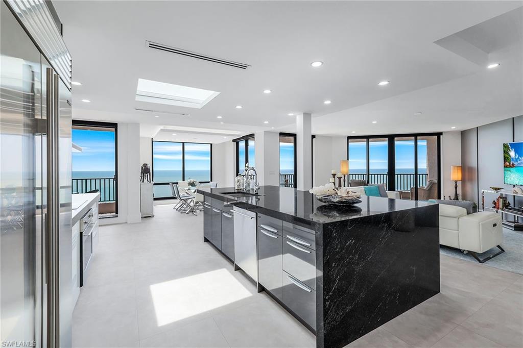 850 S Collier BLVD # 1 Unit: PH 1